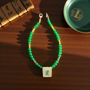 MAHJONG LOVERS DESIGNER  UNIQUE JADE GREEN BEADED DRAGON LUCKY NECKLACE